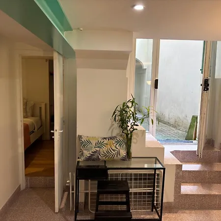 Appartement Duplex Marais - Steps From Pompidou Aldaro Parijs