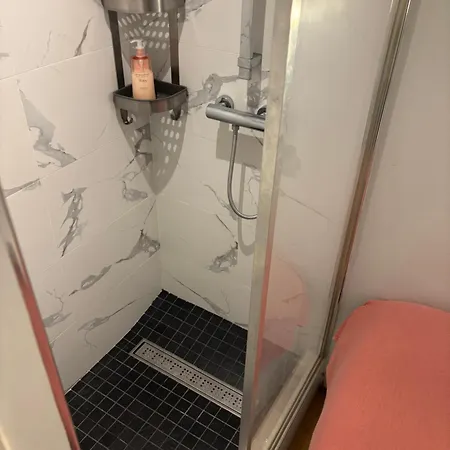 Duplex Marais - Steps From Pompidou Aldaro Διαμέρισμα *