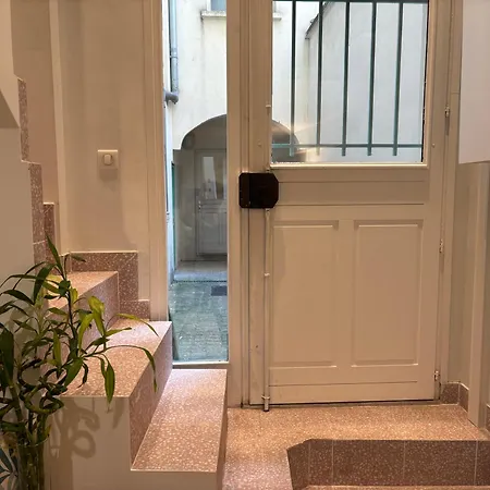 Duplex Marais - Steps From Pompidou Aldaro Διαμέρισμα