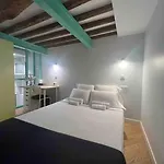 Le Marais Duplex - Steps From Pompidou Aldaro Lägenhet Paris