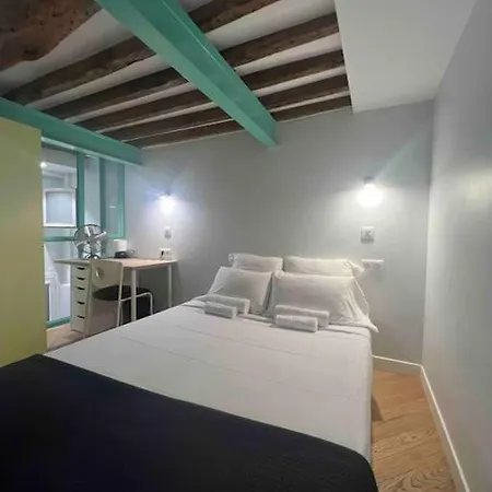 Le Marais Duplex Apartment Paris